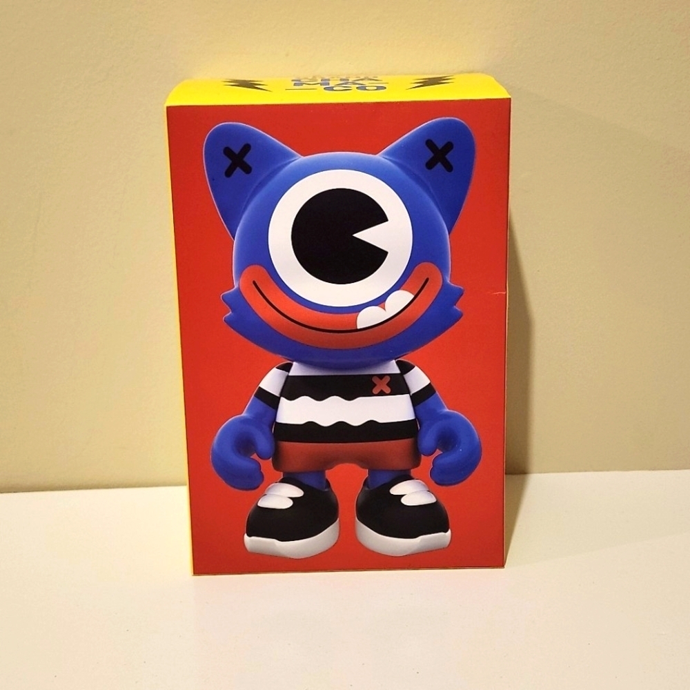 El Grand Chamaco Super Janky - Ro-Mu-Lo Eye Strain - Blue Cyclops - Cha-Ma-Co
